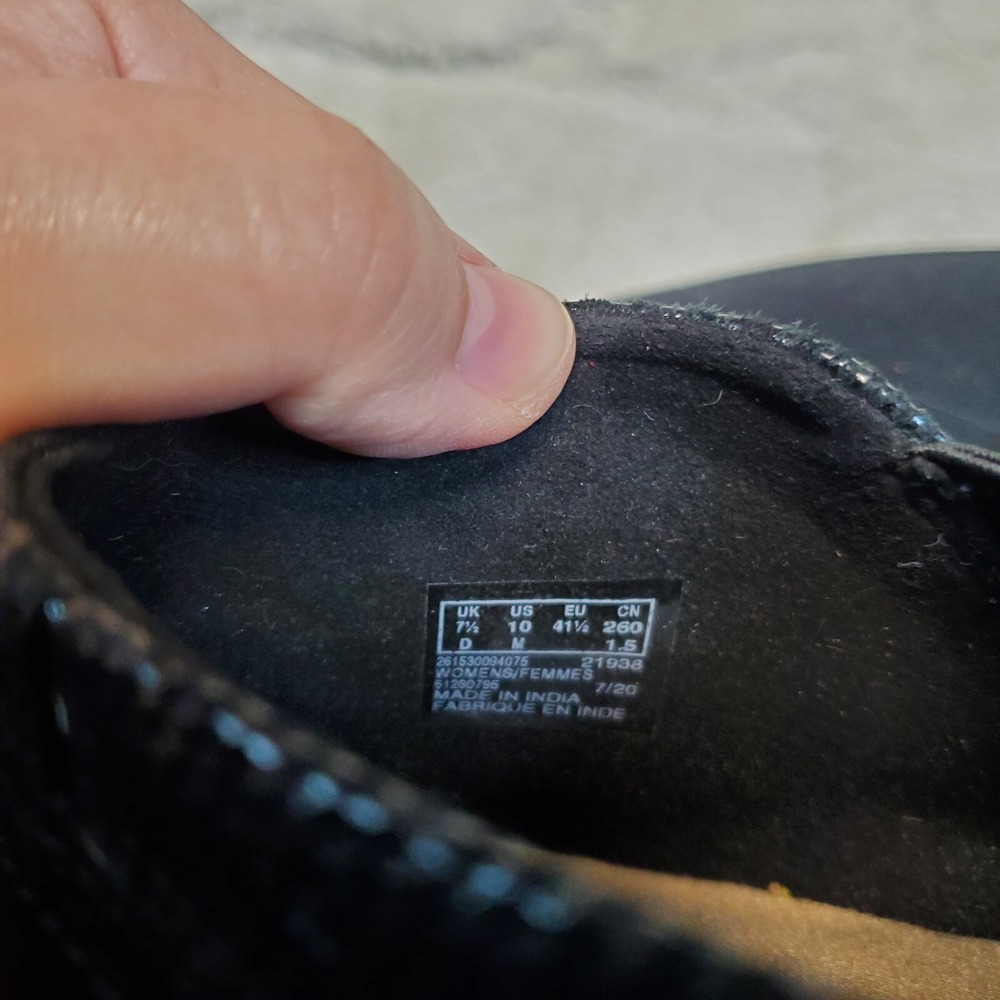 Clarks Black Suede Leather Short Ankle Boots 10 Classic Capsule Basic Minimalist - Picture 9 of 9